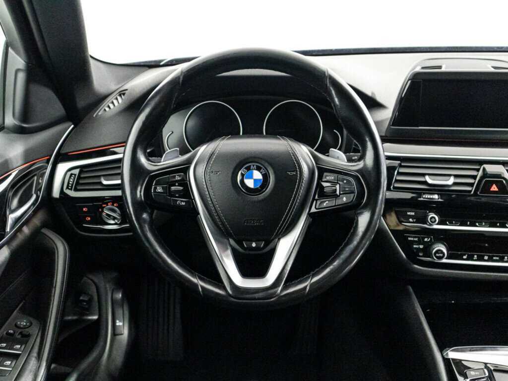 БМВ 5 серии б/у, 2018, Автоматическая. Фото: #18