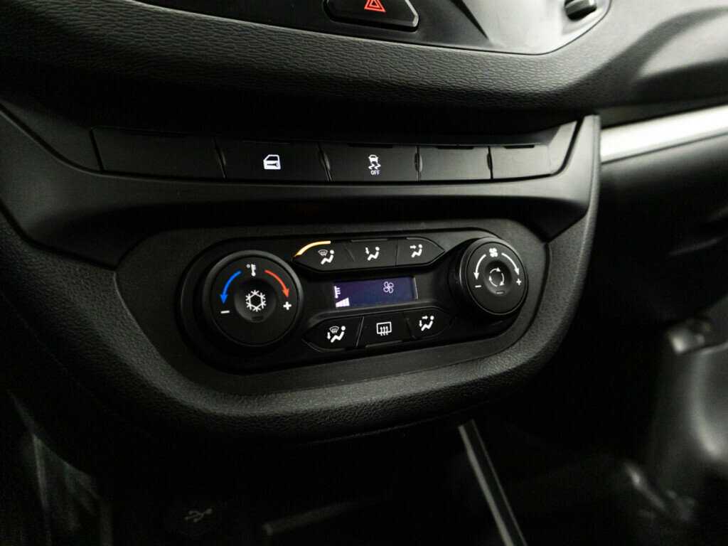 Лада (ВАЗ) Веста б/у, 2017, Механическая. Фото: #15