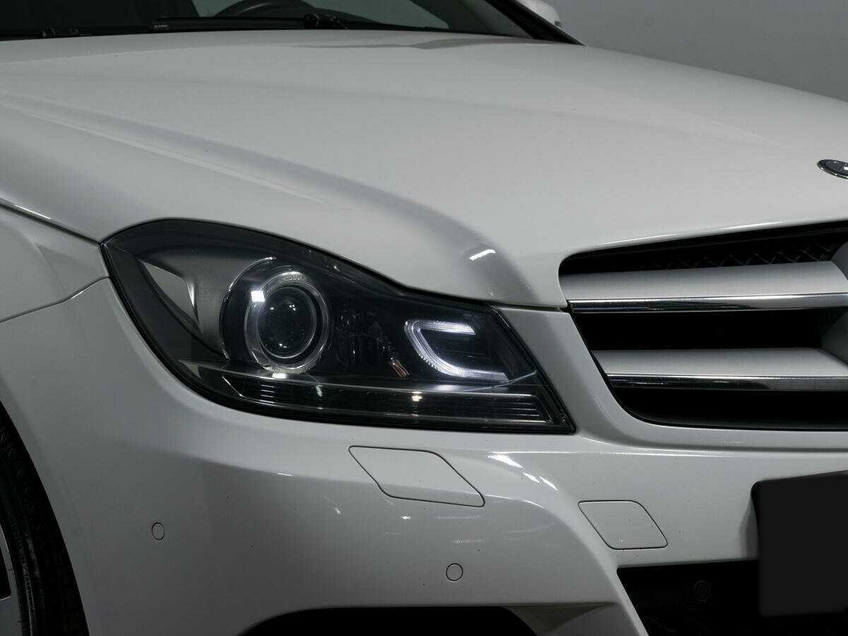 Мерседес-Бенц Ц-Класс б/у, 2014, Автоматическая. Фото: #15