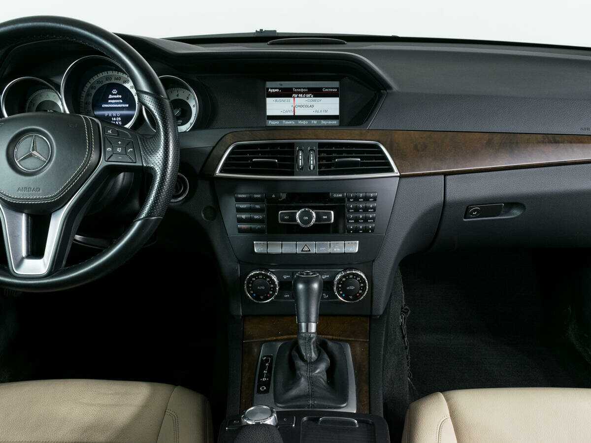 Мерседес-Бенц Ц-Класс б/у, 2012, Автоматическая. Фото: #8