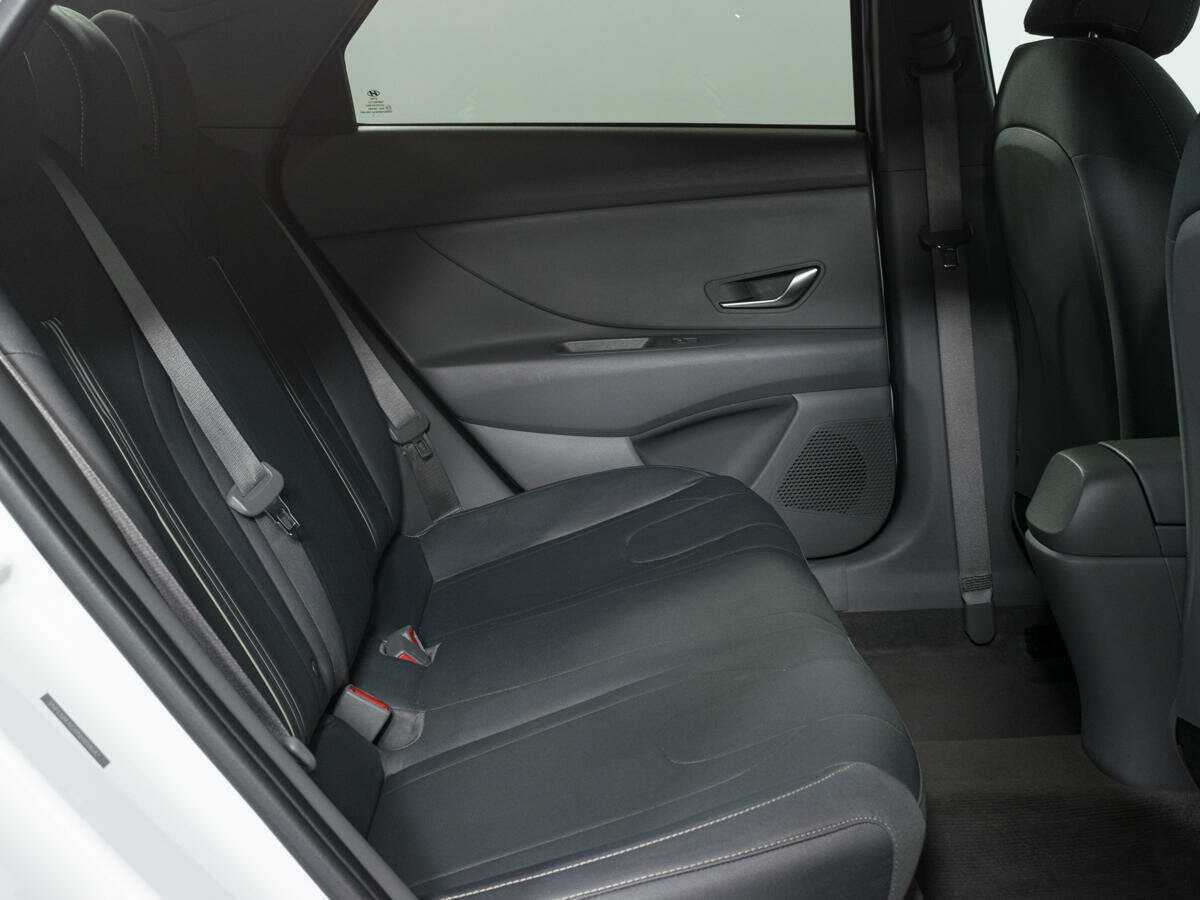 Hyundai Elantra б/у, 2021, Автоматическая. Фото: #9