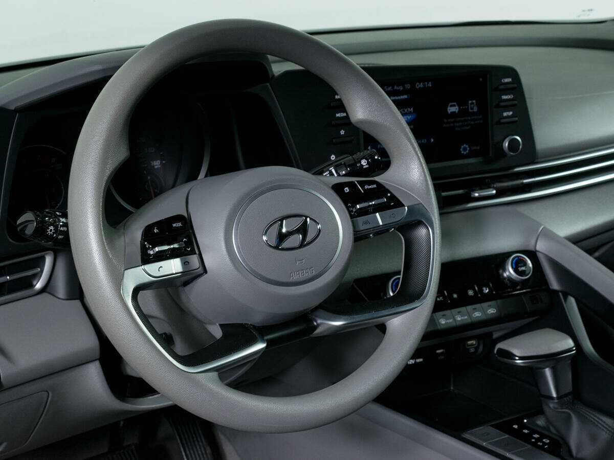 Hyundai Elantra б/у, 2021, Автоматическая. Фото: #11