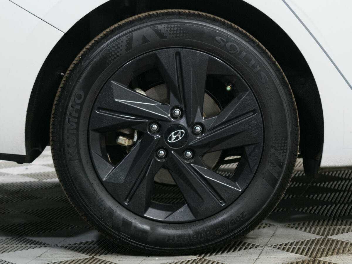 Hyundai Elantra б/у, 2021, Автоматическая. Фото: #18