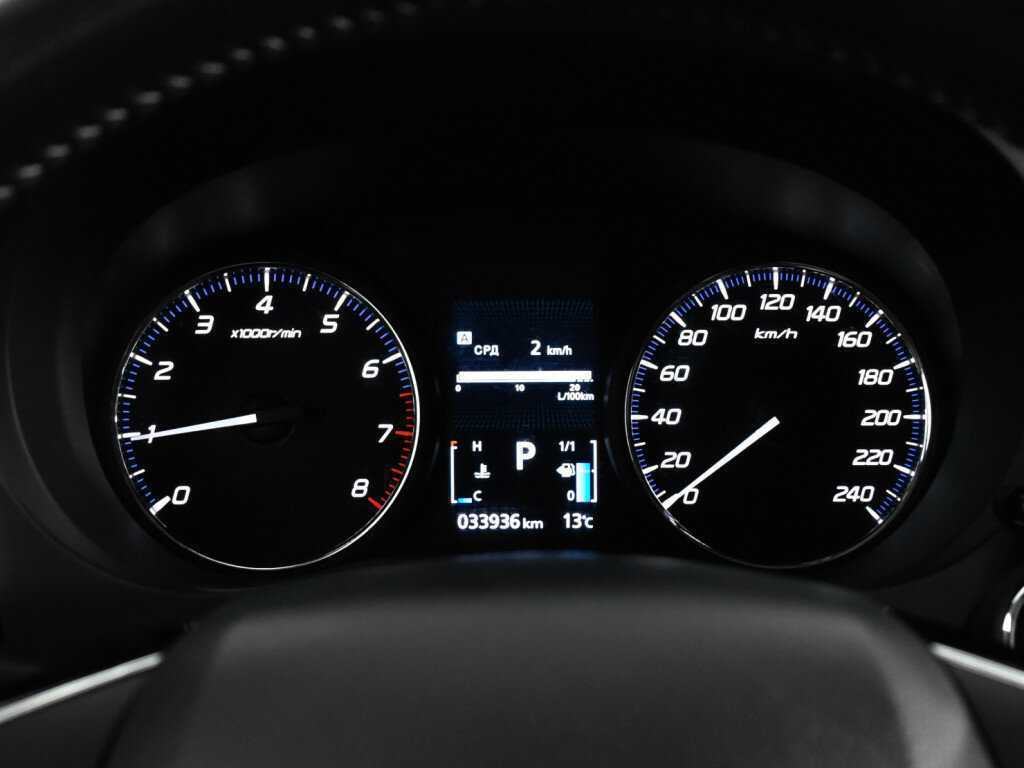 Митсубиши Оутлэндер б/у, 2020, Вариатор. Фото: #10