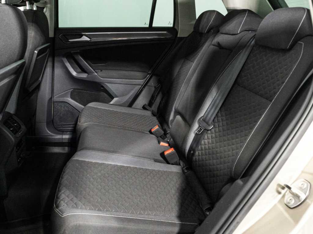 Volkswagen Tiguan б/у, 2018, Роботизированная. Фото: #9