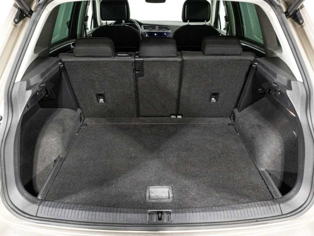 Volkswagen Tiguan б/у, 2018, Роботизированная. Фото: #14