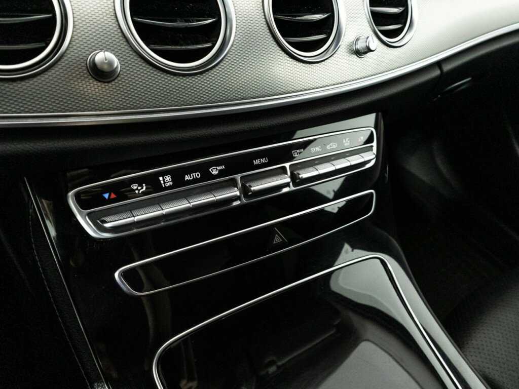 Мерседес-Бенц Е-Класс б/у, 2019, Автоматическая. Фото: #15