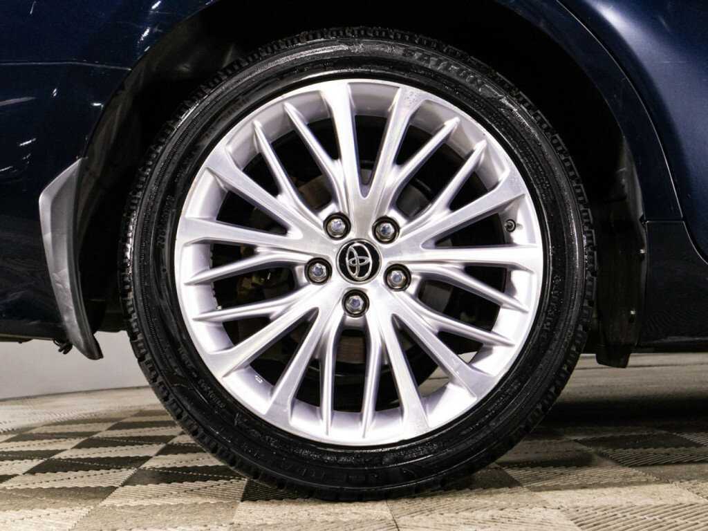 Тойота Камри б/у, 2019, Автоматическая. Фото: #25