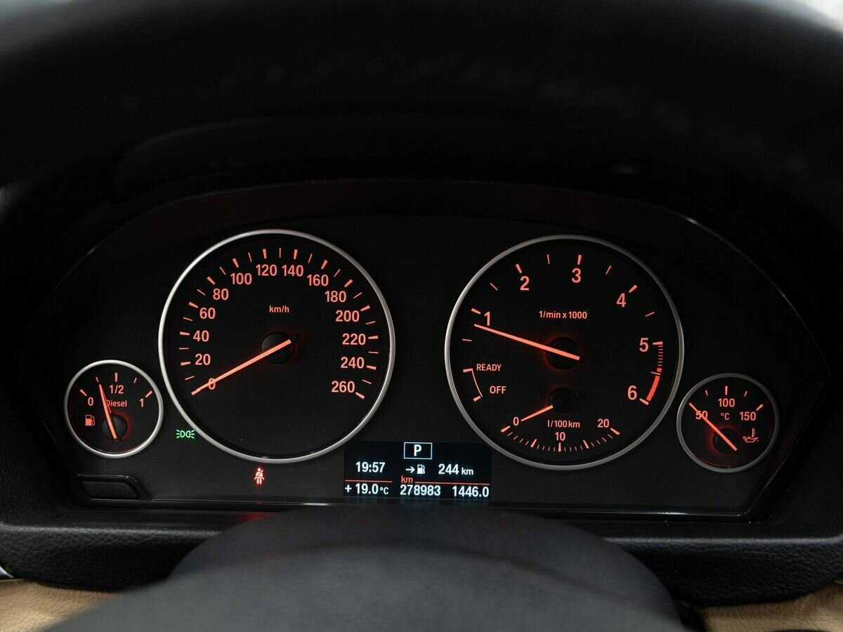 БМВ 3 серии б/у, 2013, Автоматическая. Фото: #16