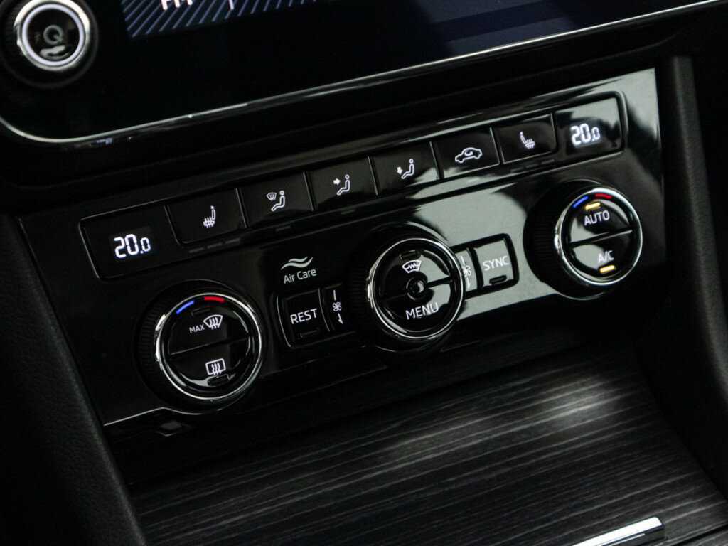 Skoda Superb б/у, 2020, Роботизированная. Фото: #14