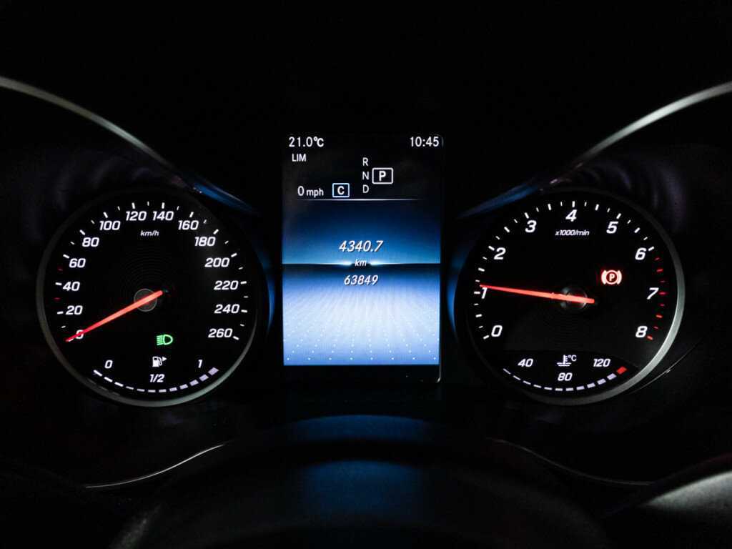 Mercedes-Benz C-Класс б/у, 2020, Автоматическая. Фото: #11