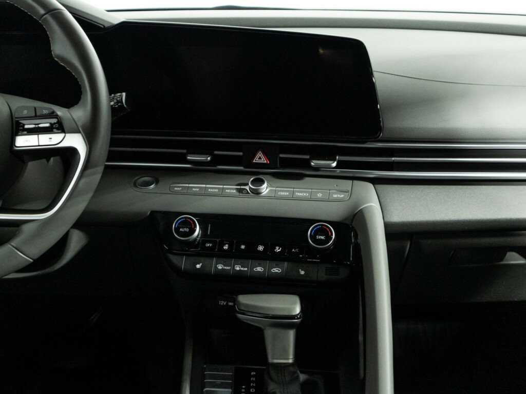 Hyundai Elantra б/у, 2021, Автоматическая. Фото: #13