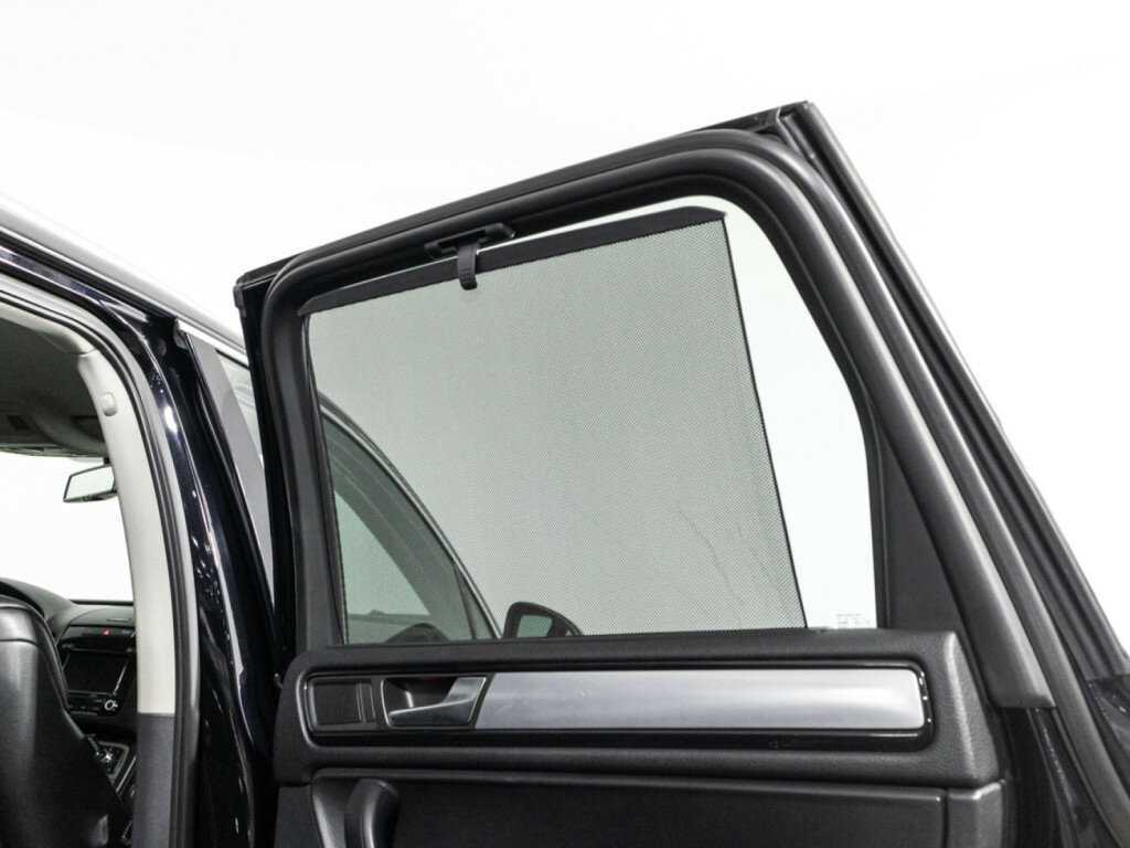 Volkswagen Touareg б/у, 2012, Автоматическая. Фото: #19