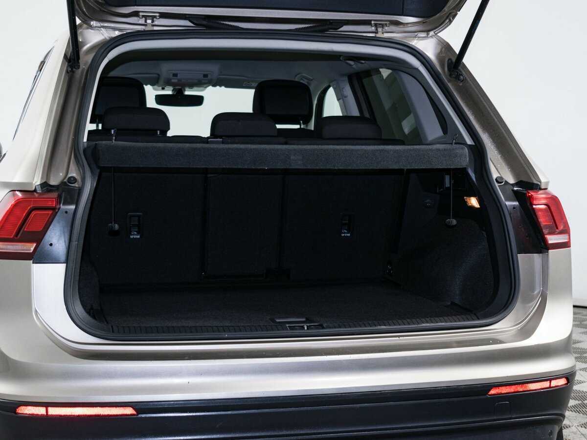 Volkswagen Tiguan б/у, 2018, Роботизированная. Фото: #6