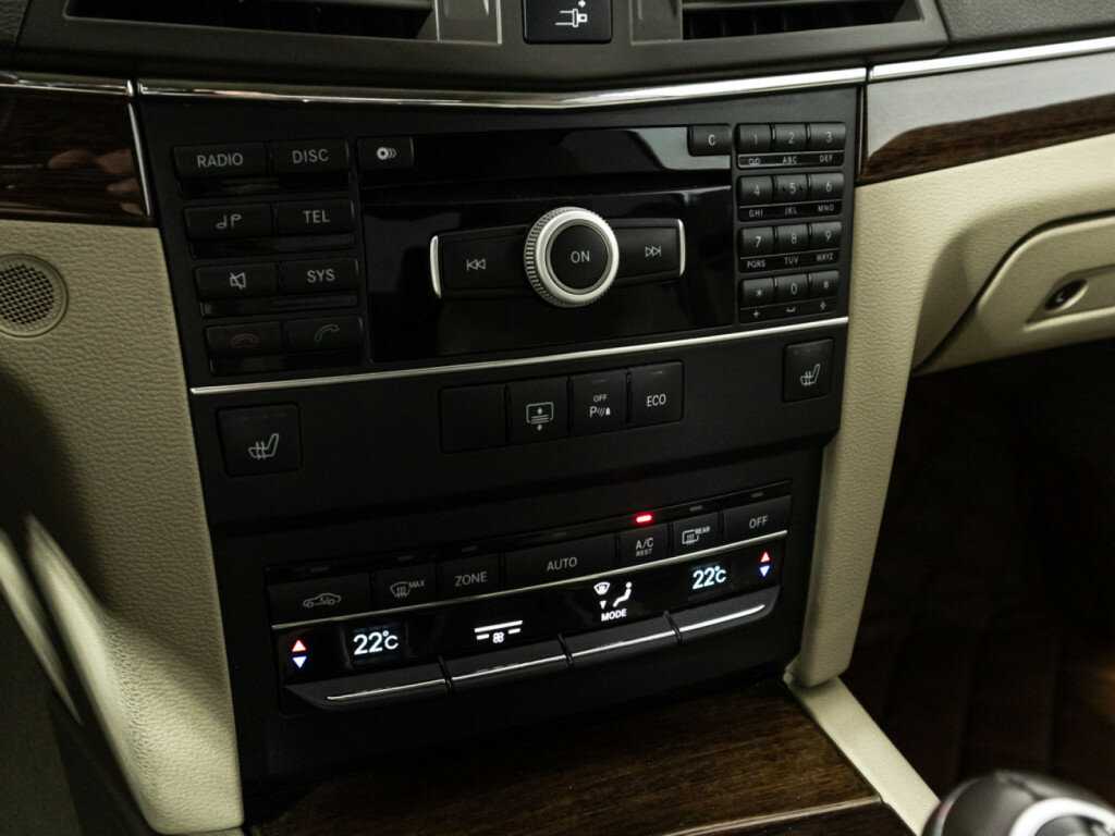 Мерседес-Бенц Е-Класс б/у, 2012, Автоматическая. Фото: #14