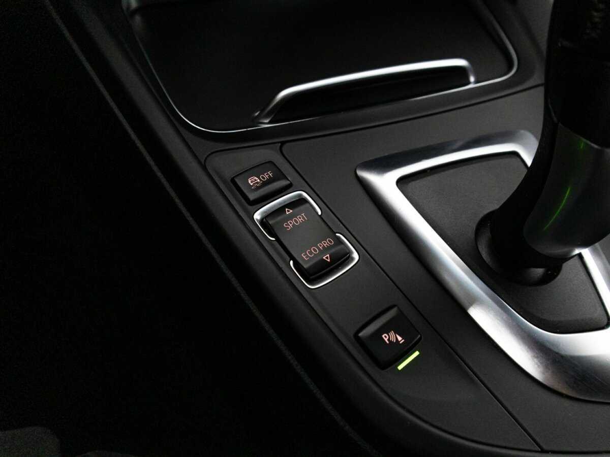 БМВ 3 серии б/у, 2016, Автоматическая. Фото: #17