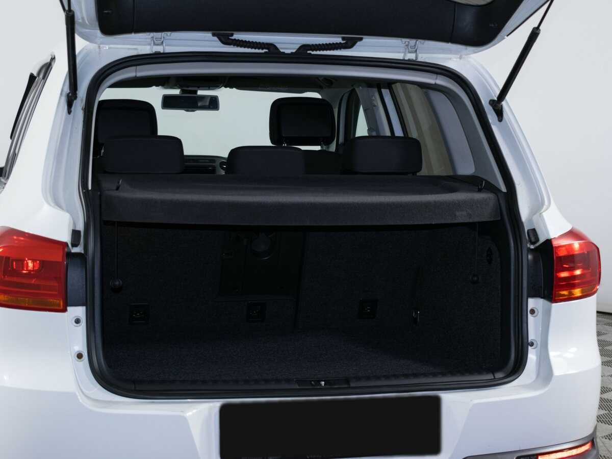 Volkswagen Tiguan б/у, 2015, Автоматическая. Фото: #6