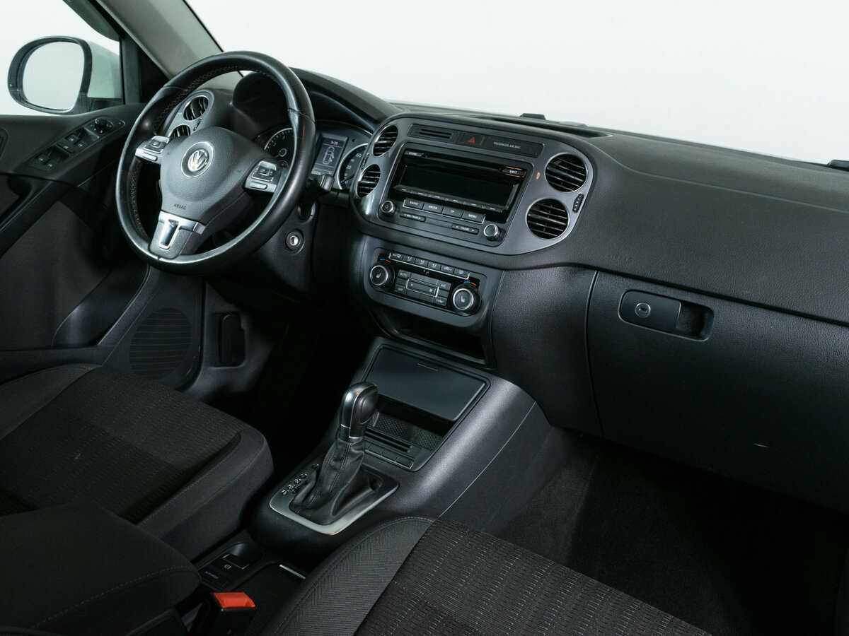 Volkswagen Tiguan б/у, 2015, Автоматическая. Фото: #7