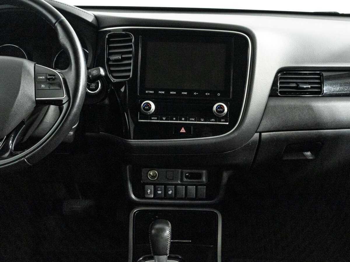 Митсубиши Оутлэндер б/у, 2021, Вариатор. Фото: #13