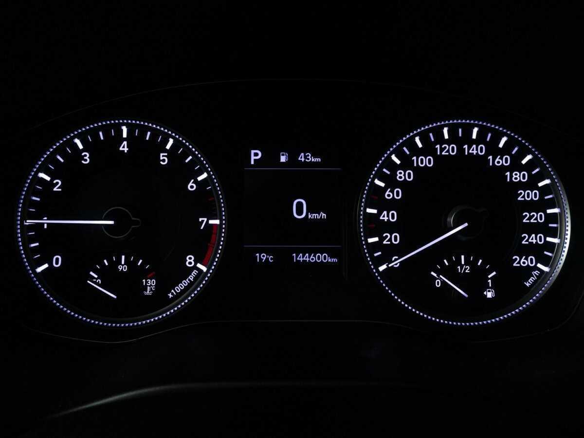 Hyundai Santa Fe б/у, 2019, Автоматическая. Фото: #11