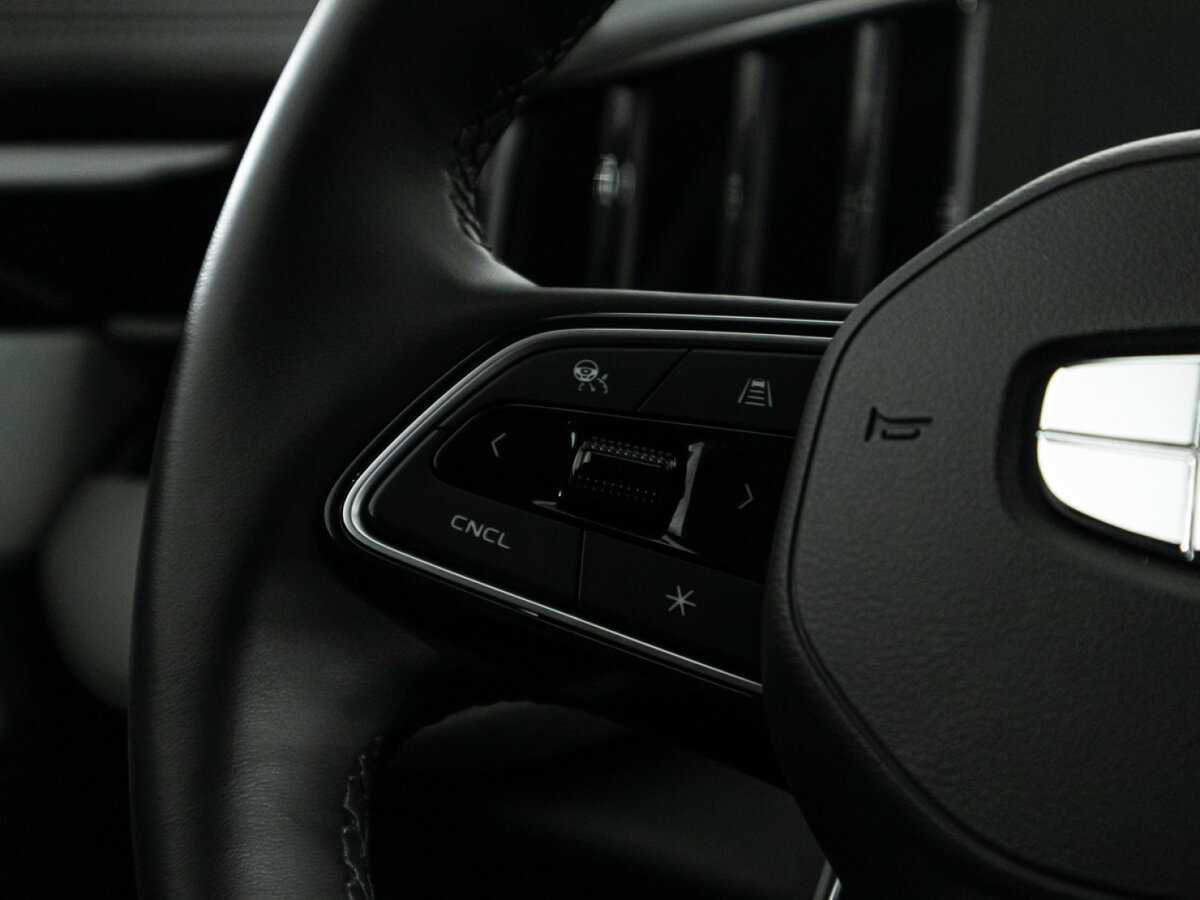 Джили Атлас б/у, 2023, Роботизированная. Фото: #23