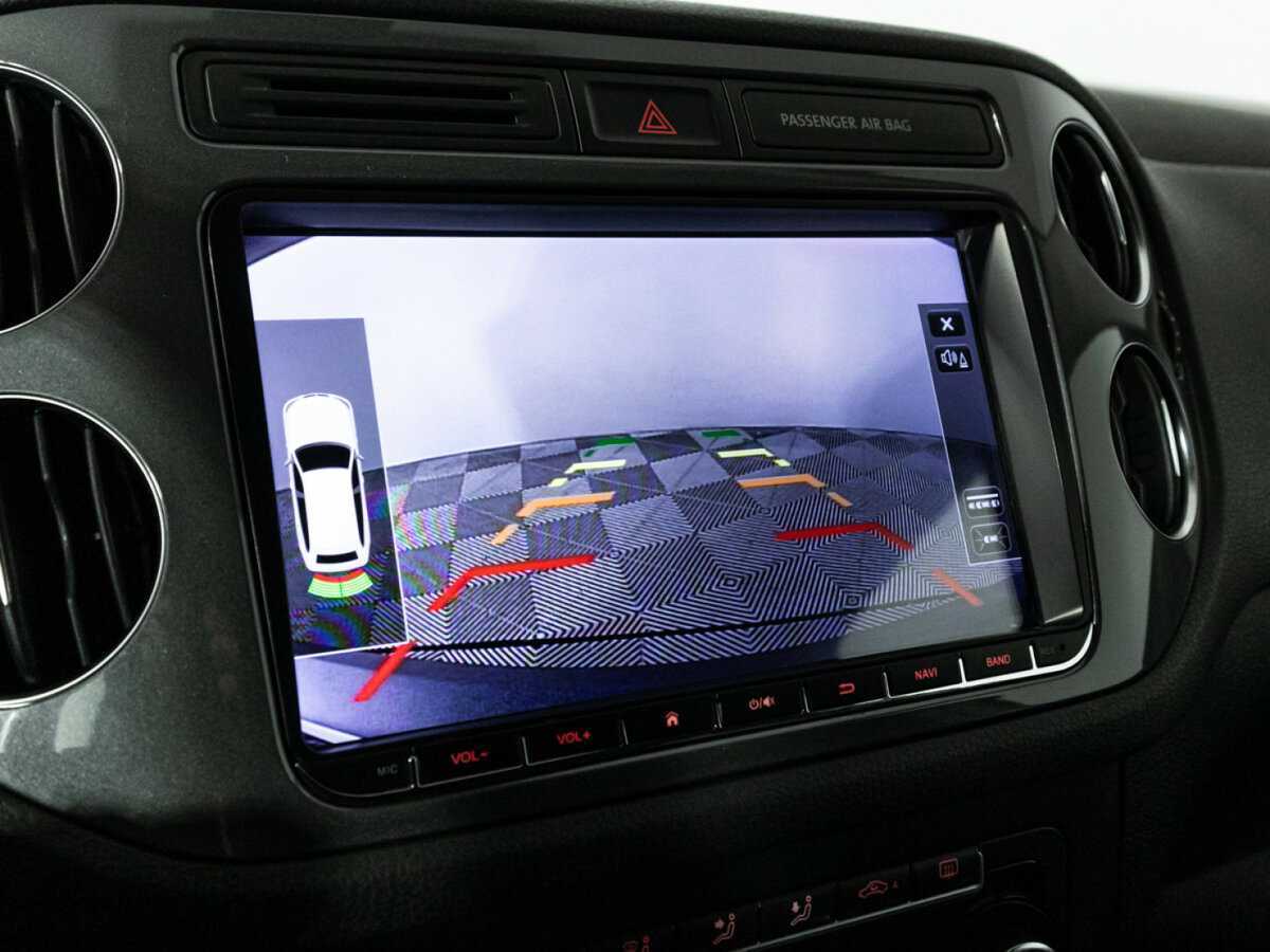 Volkswagen Tiguan б/у, 2015, Автоматическая. Фото: #14