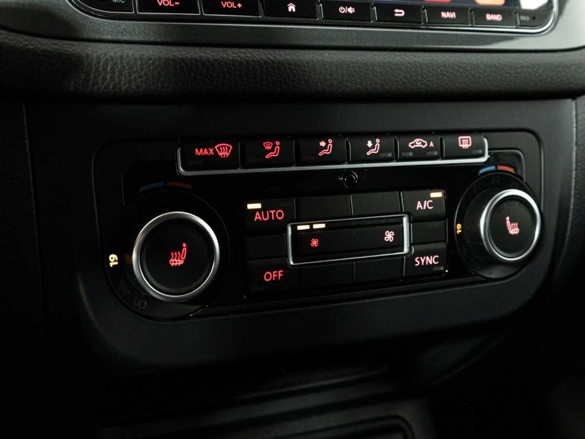 Volkswagen Tiguan б/у, 2015, Автоматическая. Фото: #16