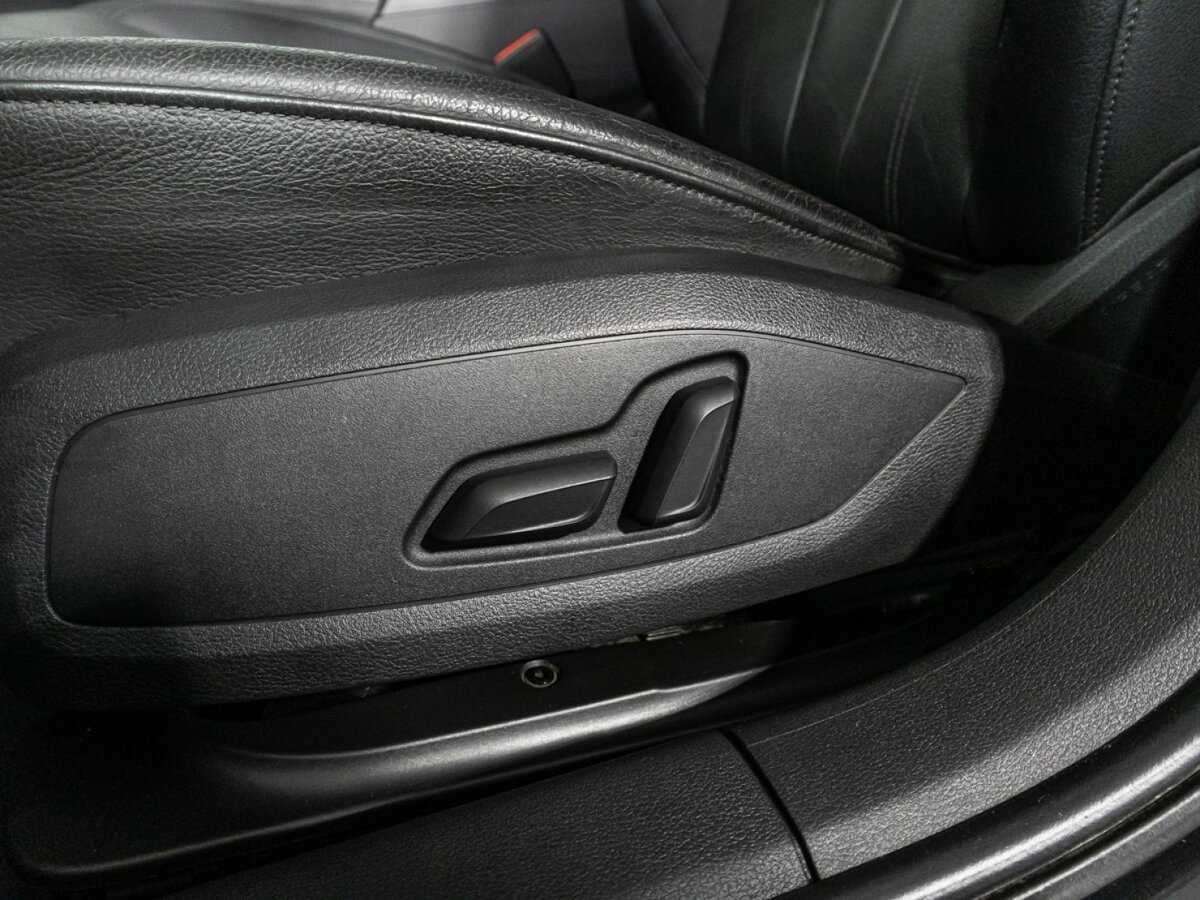 Ауди А4 б/у, 2017, Роботизированная. Фото: #17