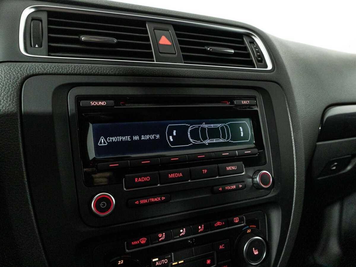 Volkswagen Jetta б/у, 2012, Механическая. Фото: #14