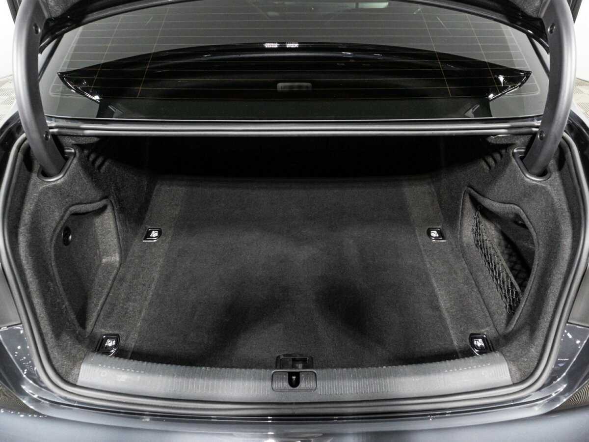 Ауди А4 б/у, 2017, Роботизированная. Фото: #14