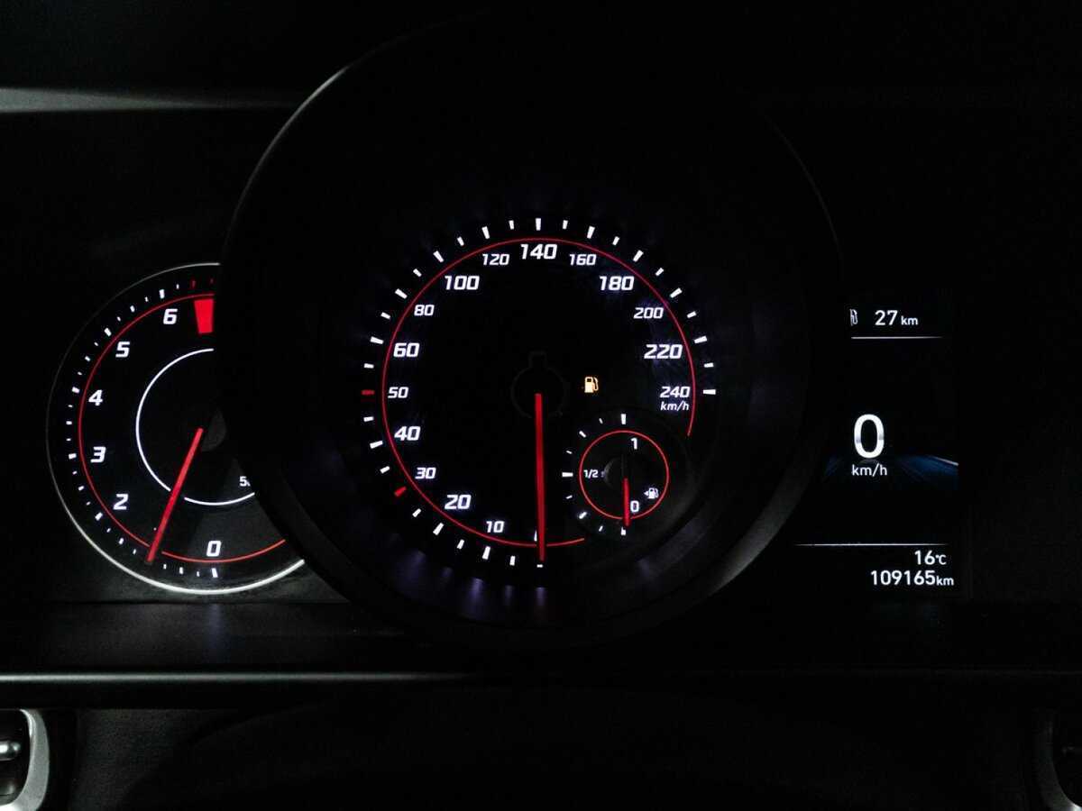 Hyundai Elantra б/у, 2021, Автоматическая. Фото: #11