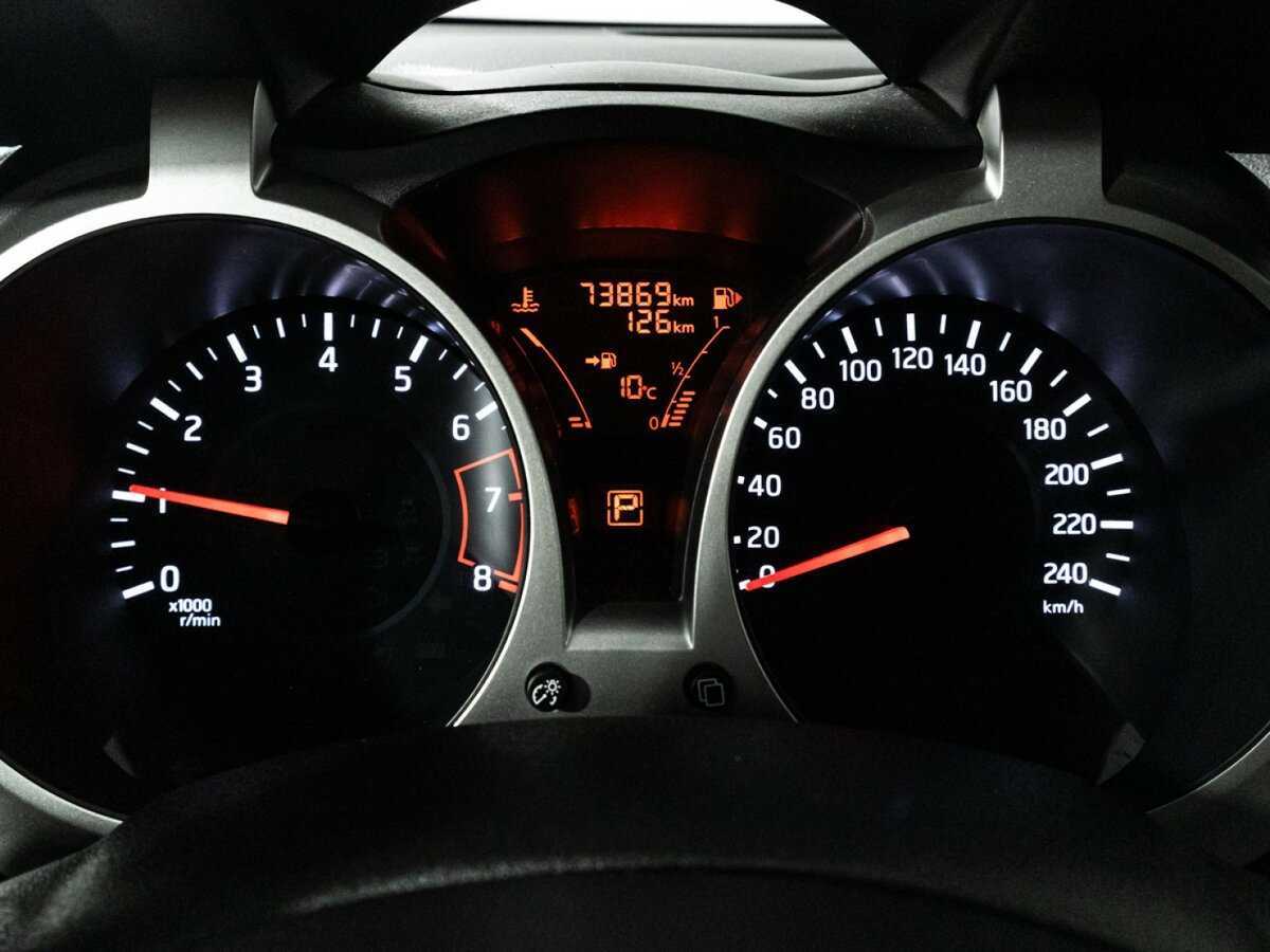 Ниссан Жук б/у, 2015, Вариатор. Фото: #11