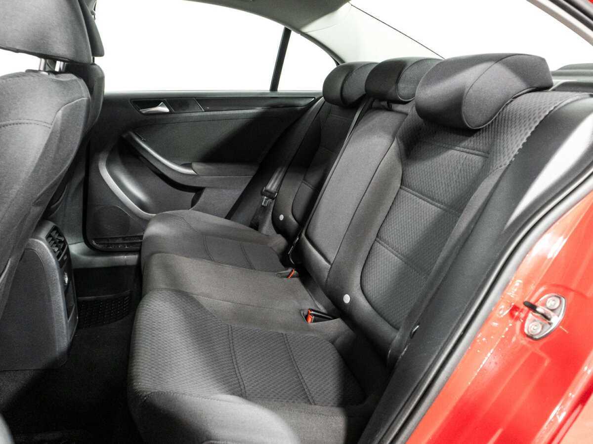 Volkswagen Jetta б/у, 2012, Механическая. Фото: #9