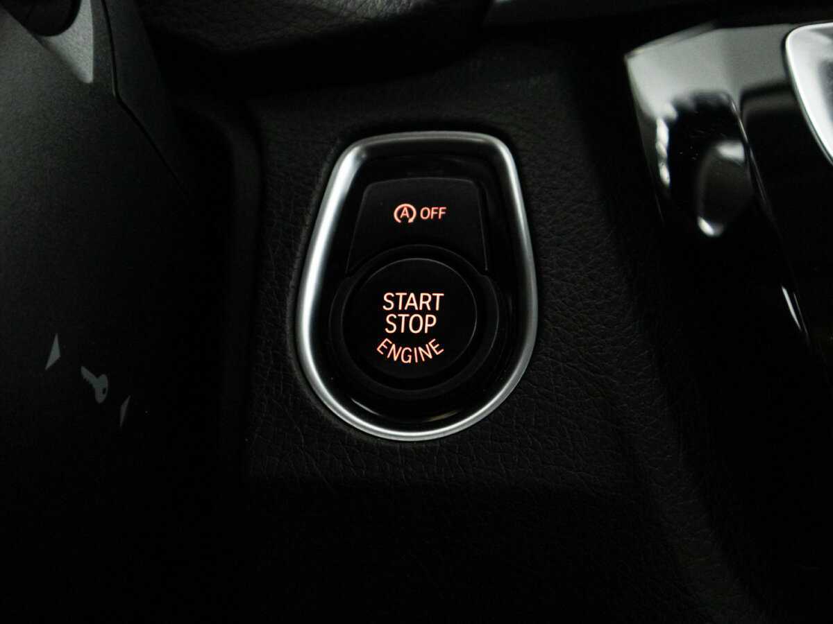 БМВ 3 серии б/у, 2017, Автоматическая. Фото: #18