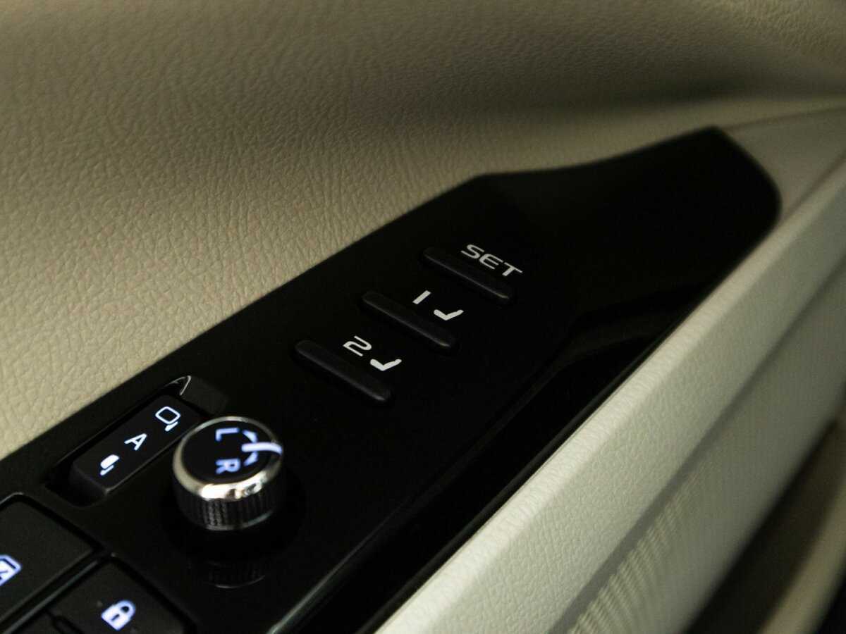 Toyota Camry б/у, 2018, Автоматическая. Фото: #16