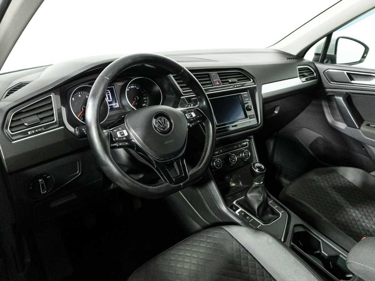 Volkswagen Tiguan б/у, 2018, Механическая. Фото: #10
