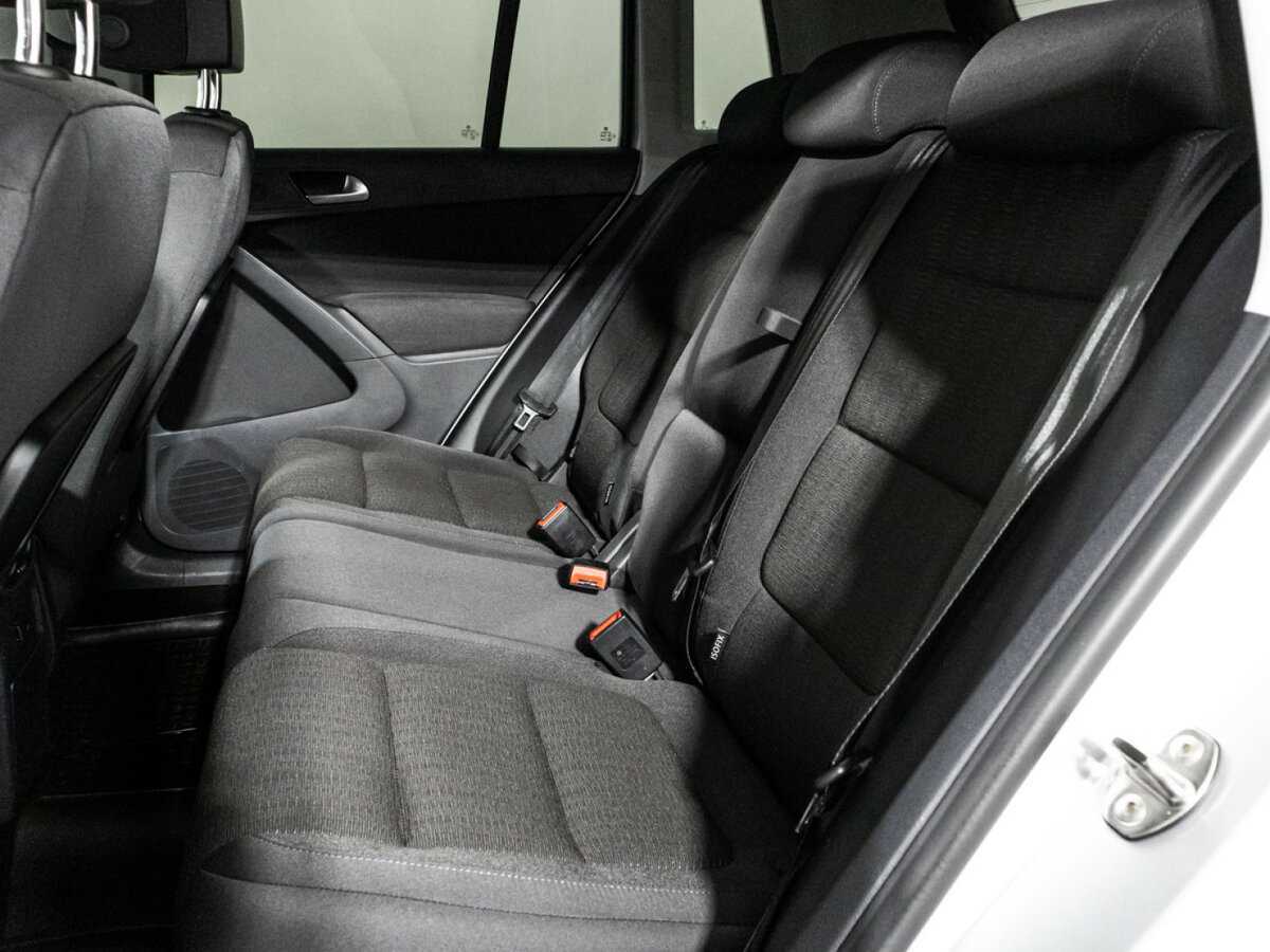 Volkswagen Tiguan б/у, 2015, Роботизированная. Фото: #9