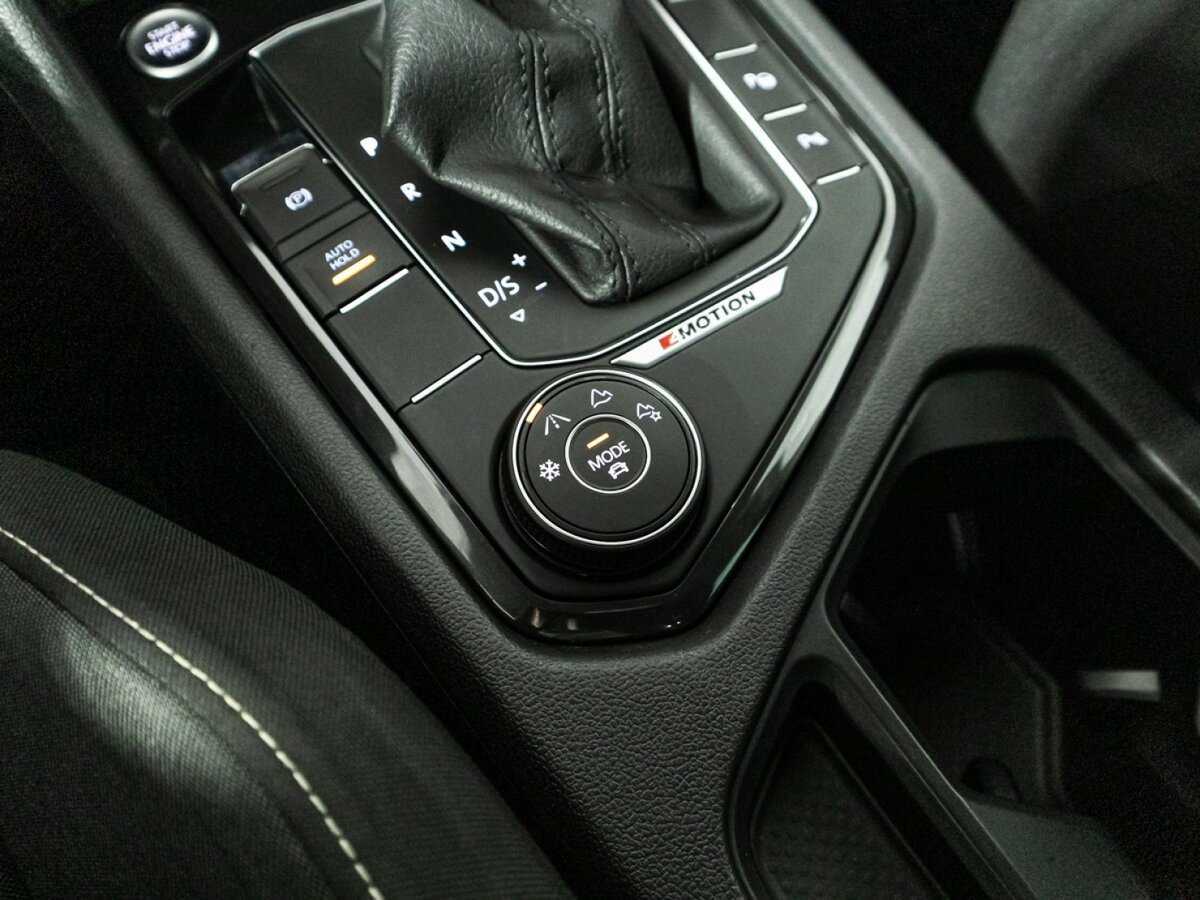 Volkswagen Tiguan б/у, 2018, Роботизированная. Фото: #17