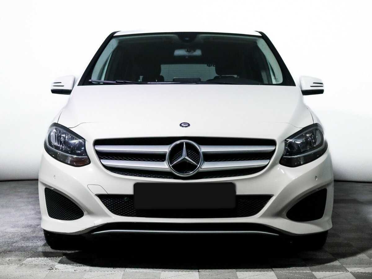 Mercedes-Benz B-Класс б/у, 2015, Роботизированная. Фото: #1