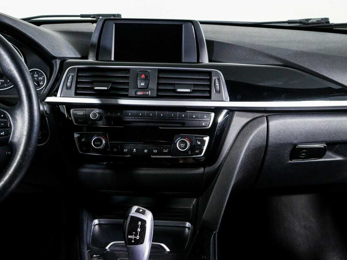 БМВ 3 серии б/у, 2015, Автоматическая. Фото: #10