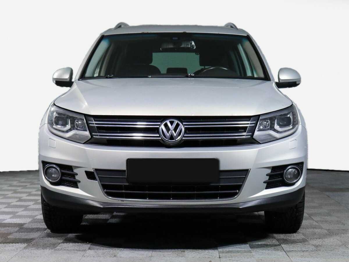 Volkswagen Tiguan б/у, 2012, Автоматическая. Фото: #1