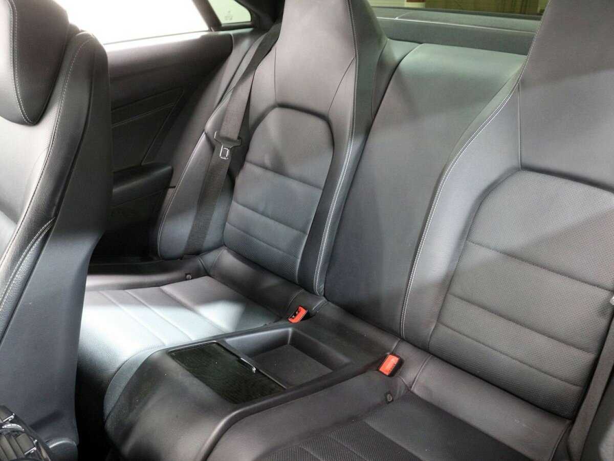 Мерседес-Бенц Е-Класс б/у, 2013, Автоматическая. Фото: #7