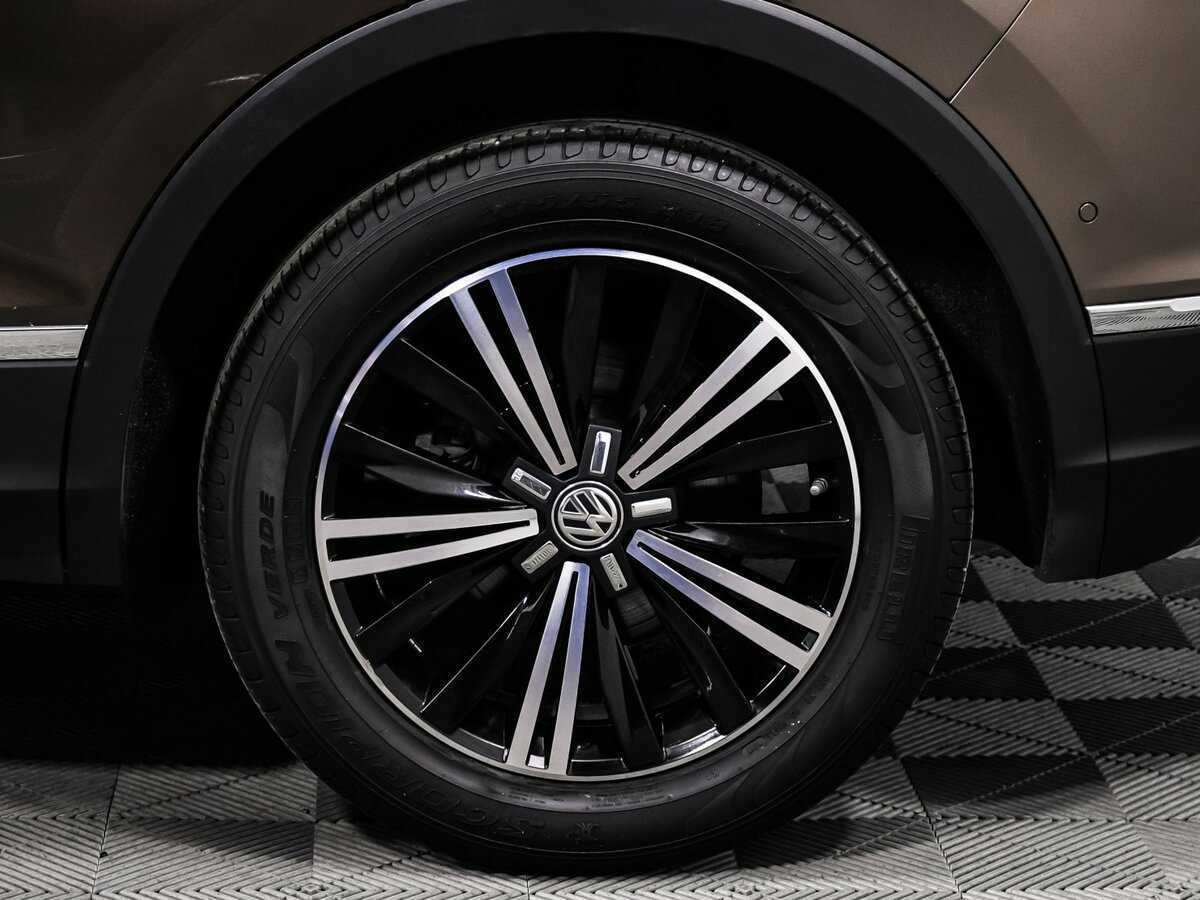 Volkswagen Tiguan б/у, 2017, Роботизированная. Фото: #17