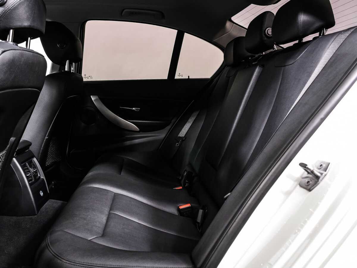 БМВ 3 серии б/у, 2017, Автоматическая. Фото: #12