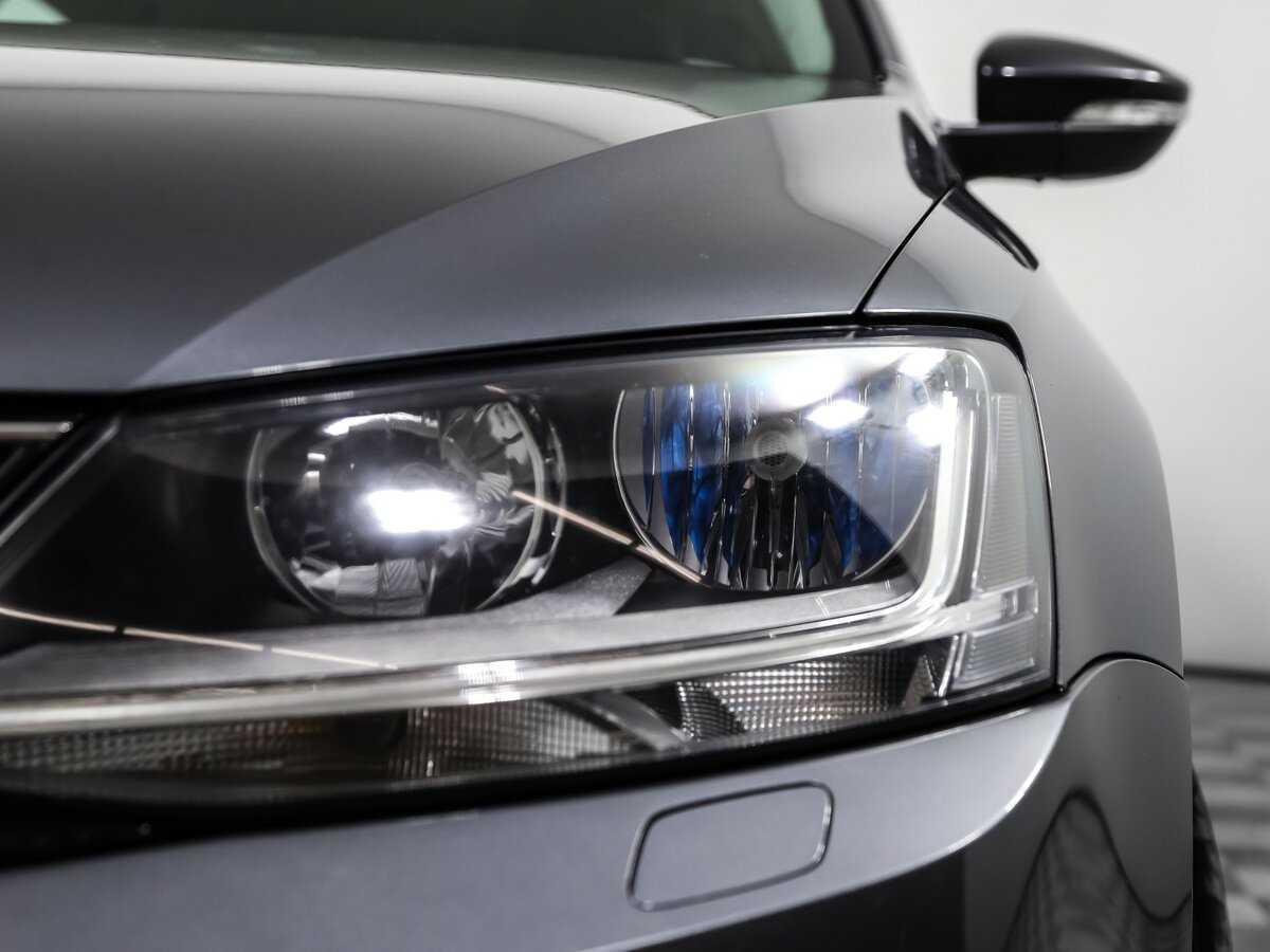 Volkswagen Jetta б/у, 2017, Роботизированная. Фото: #14