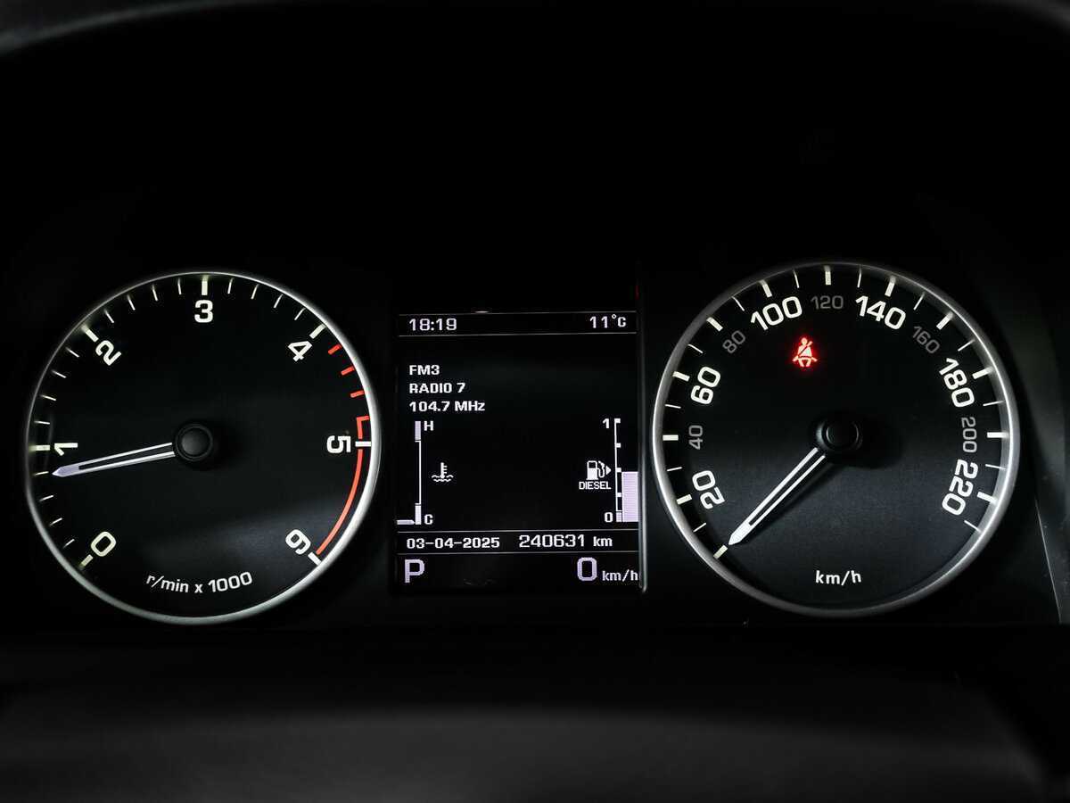 Лэнд Ровер Дискавери б/у, 2015, Автоматическая. Фото: #9