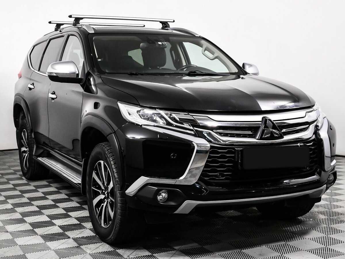 Mitsubishi Pajero Sport б/у, 2018, Автоматическая. Фото: #2