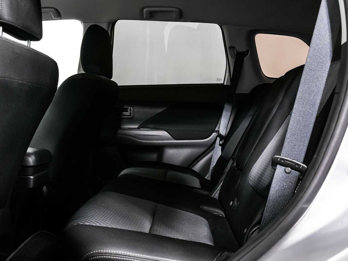 Митсубиши Оутлэндер б/у, 2018, Вариатор. Фото: #12