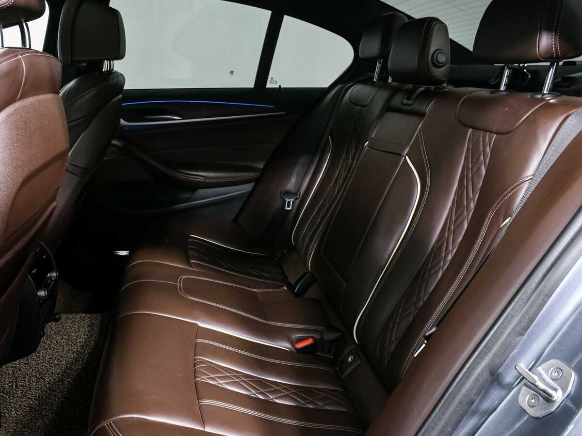 БМВ 5 серии б/у, 2017, Автоматическая. Фото: #12