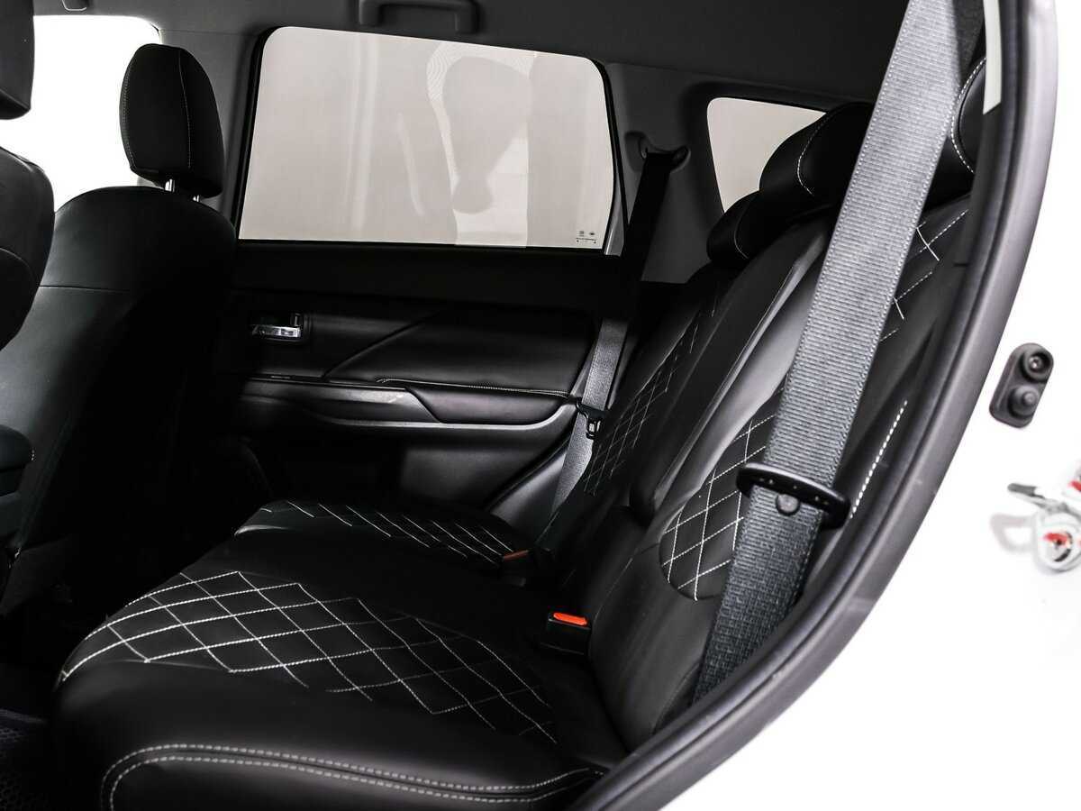 Митсубиши Оутлэндер б/у, 2022, Вариатор. Фото: #12